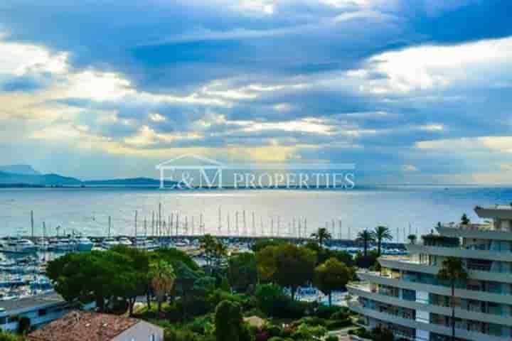 Outro para venda em Villeneuve-Loubet