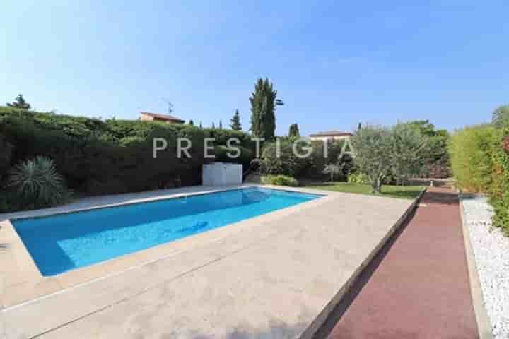 House for sale in Mougins