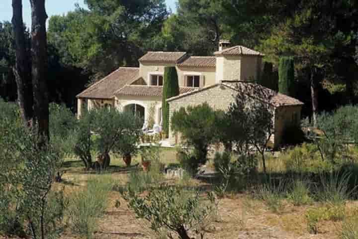 Hus till salu i Les Baux-de-Provence