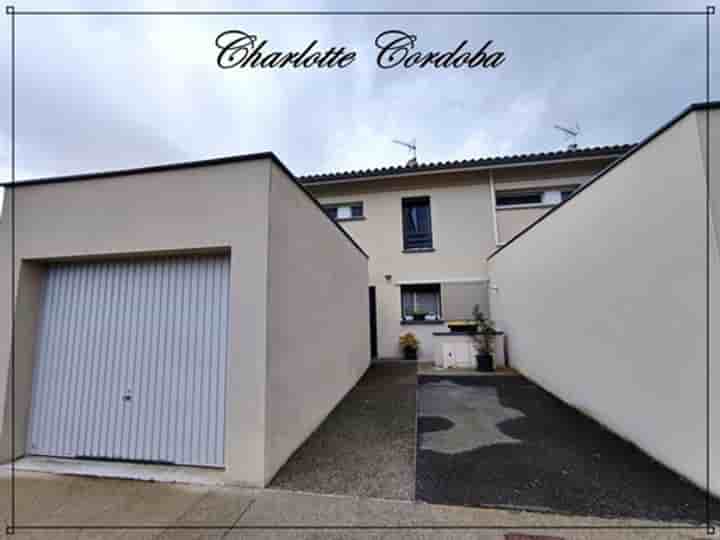 House for sale in La Salvetat-Saint-Gilles