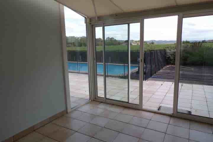 House for sale in Villecomtal-sur-Arros