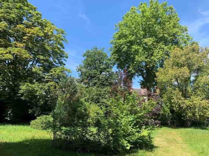 property.type.building for sale in Nevers