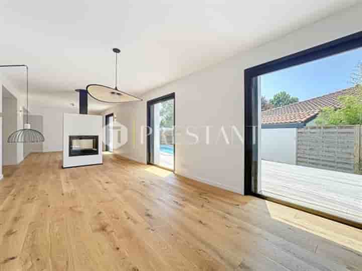 House for sale in Anglet