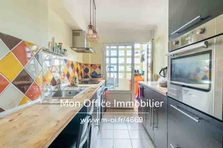 Apartment for sale in Marseille