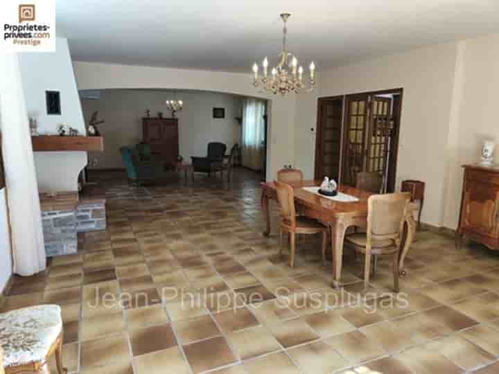 House for sale in Evenos