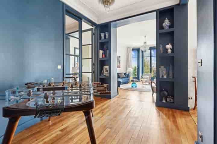 Apartment for sale in Paris 16ème