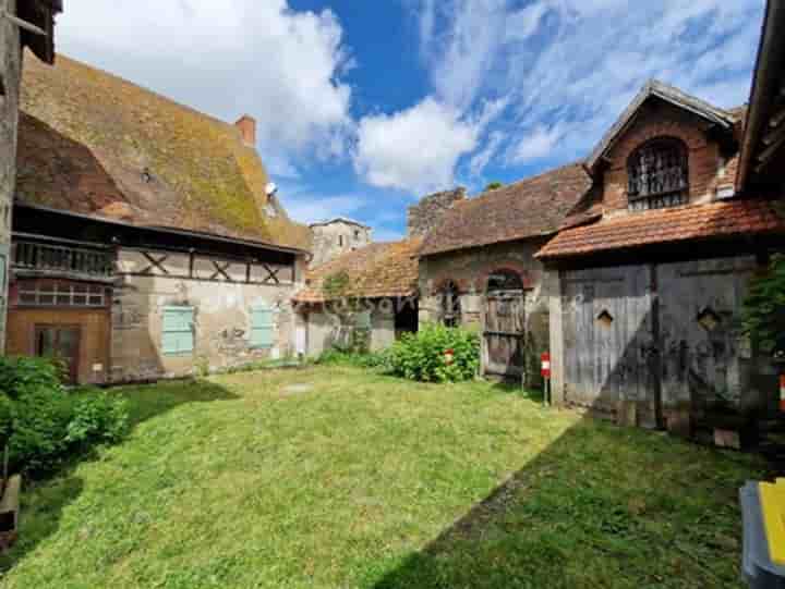 Outro para venda em Saint-Pourçain-sur-Sioule