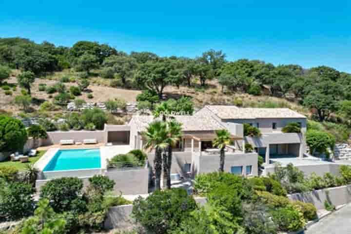 House for sale in Grimaud