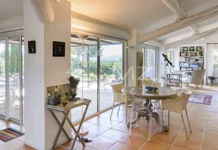 House for sale in Lourmarin