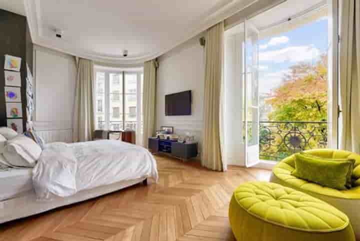 Apartment for sale in Paris 16ème