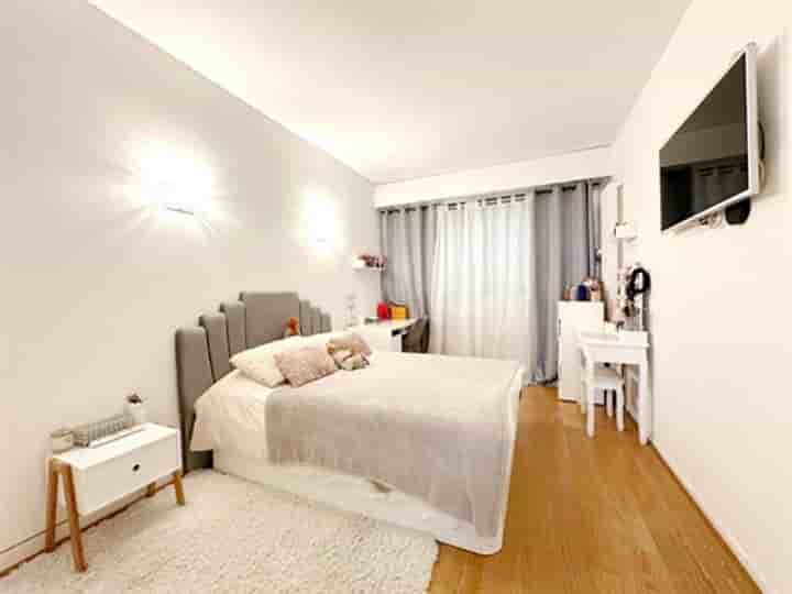 Apartment for sale in Vallauris