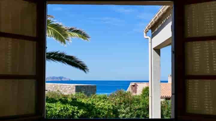 House for sale in Corbara