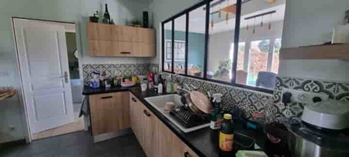 House for sale in Gallardon