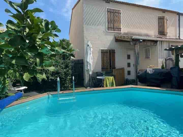 Casa en venta en Bagnols-sur-Cèze