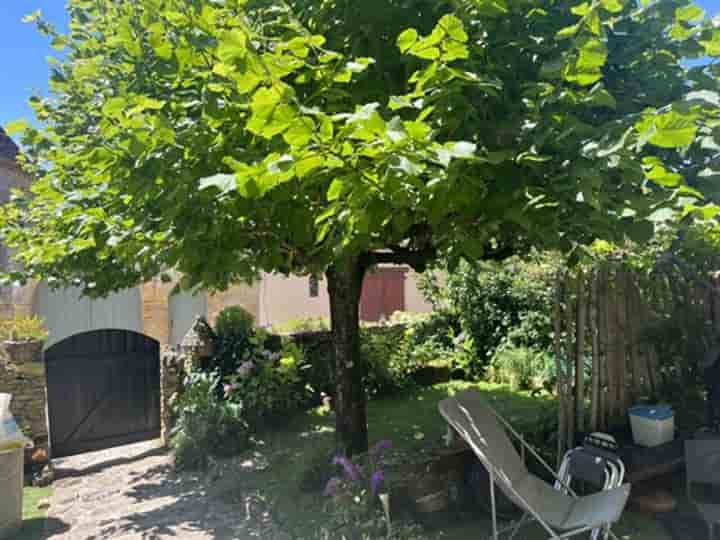 House for sale in Montignac