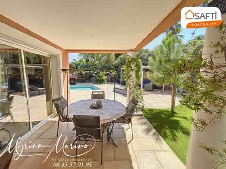 House for sale in Saint-Aygulf