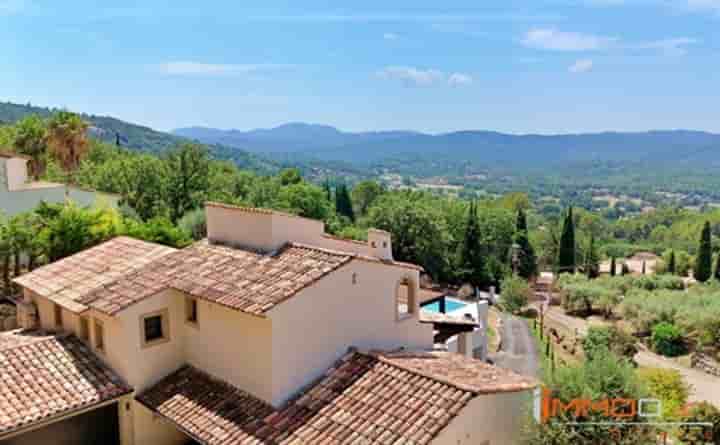 House for sale in Montauroux