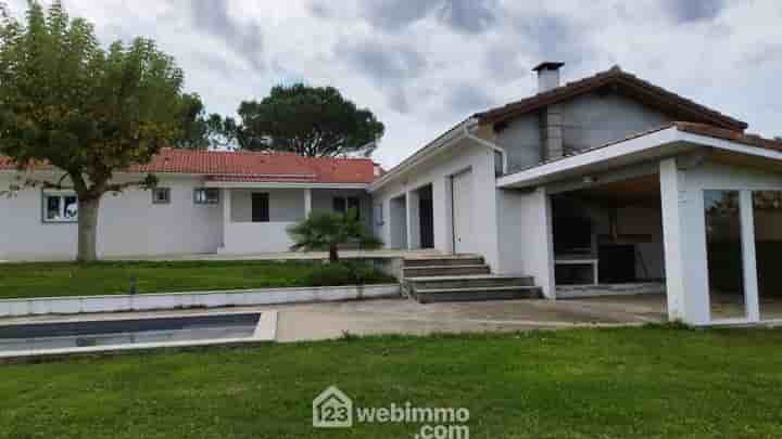 House for sale in Castaignos-Souslens