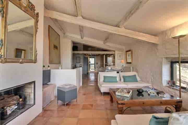 House for sale in Saint-Etienne-de-lOlm