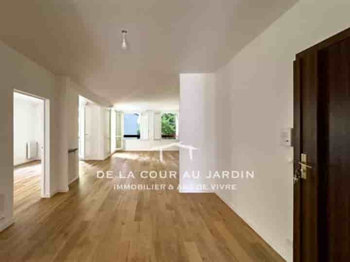 Apartment for sale in Louveciennes