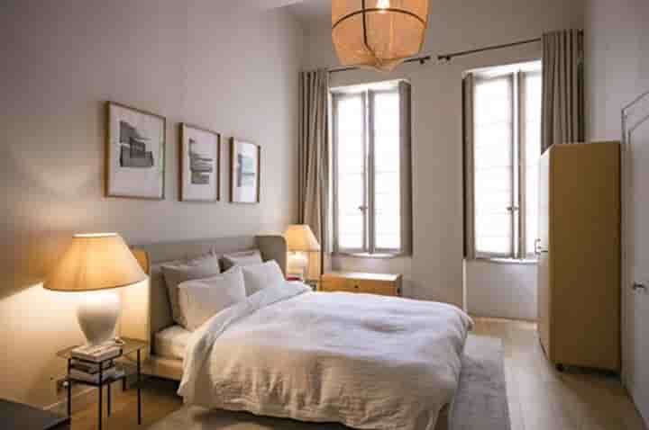 Apartment for sale in Nîmes