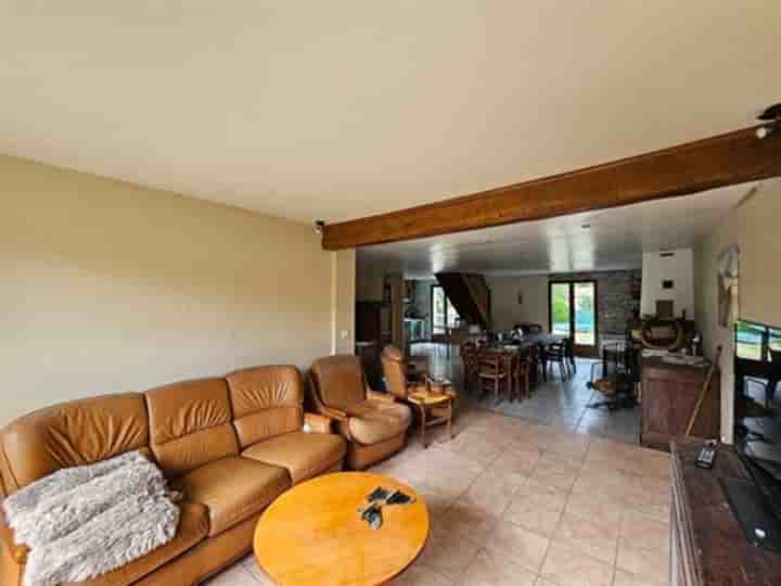 House for sale in Montsauche-les-Settons