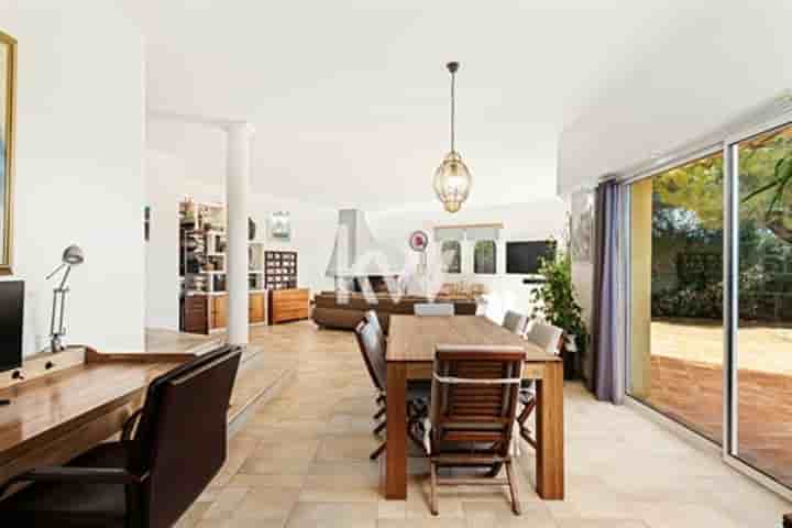 House for sale in Antibes