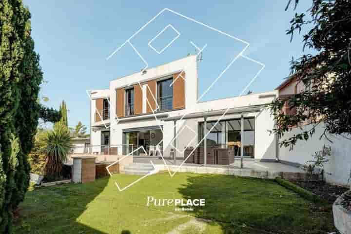 House for sale in 