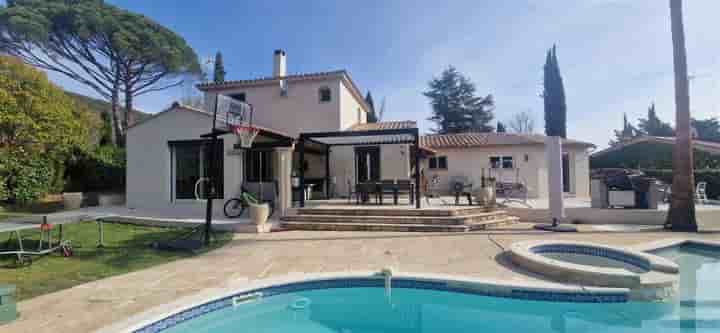 House for sale in 