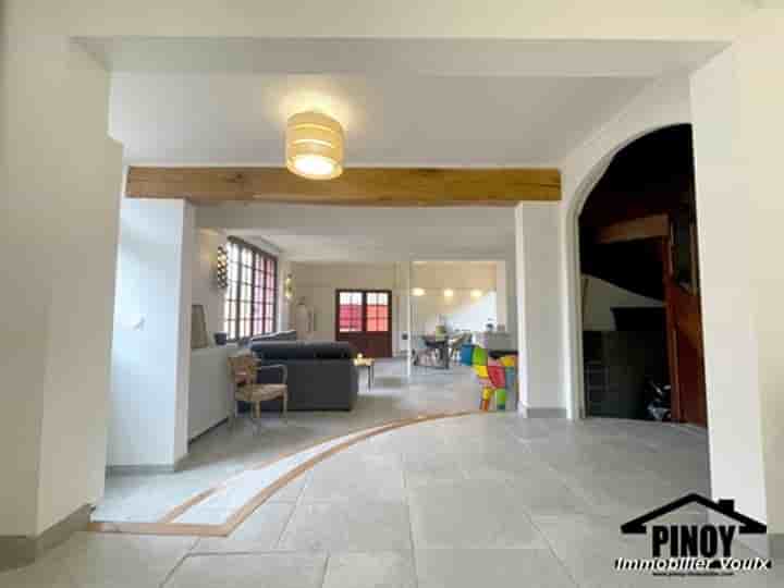 House for sale in Dollot