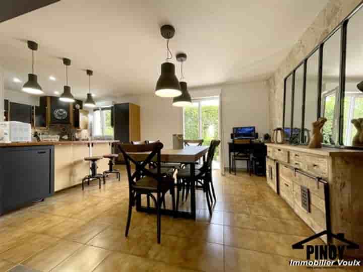 House for sale in Voulx