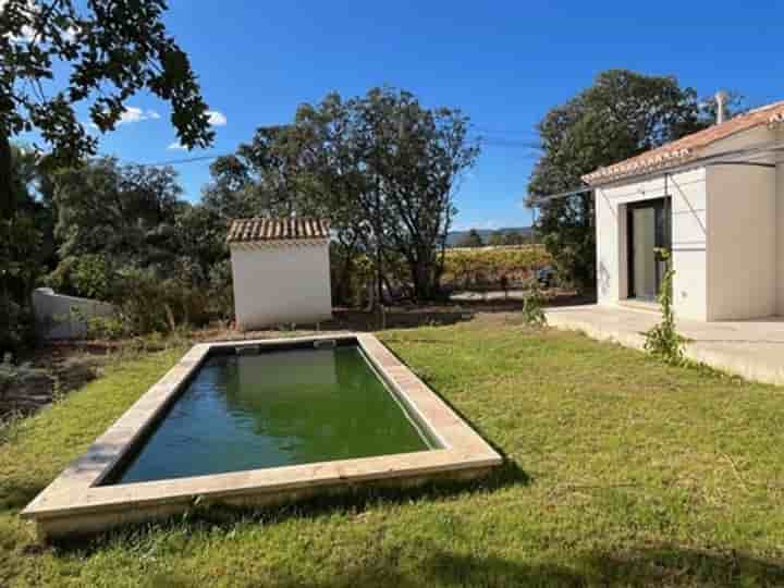 Casa in vendita a Saint-Saturnin-lès-Apt