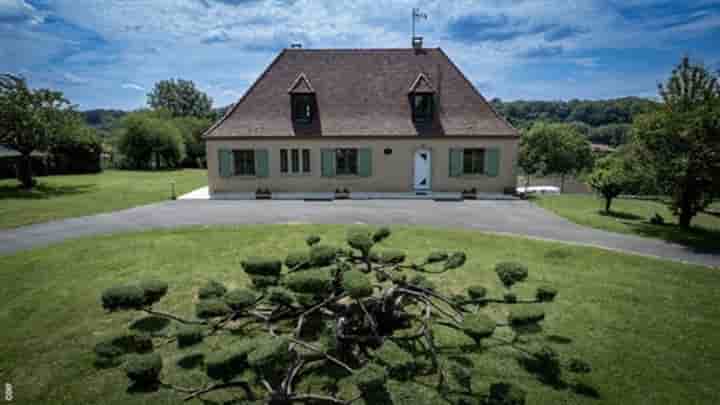 House for sale in Gourdon