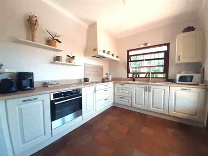 House for sale in Six-Fours-les-Plages