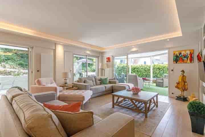 Apartment for sale in Cannes