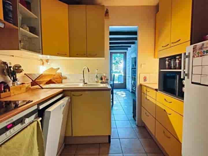 House for sale in Sauzé-Vaussais
