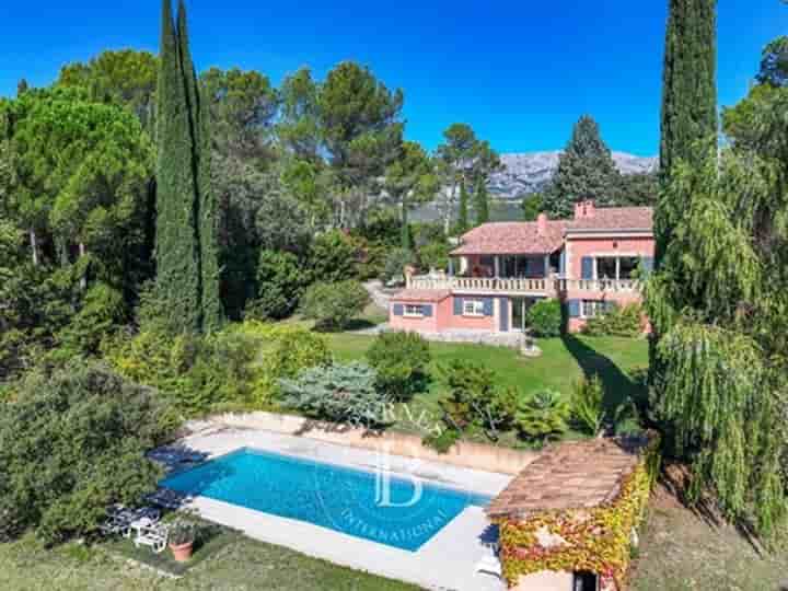 Casa in vendita a Aix-en-Provence