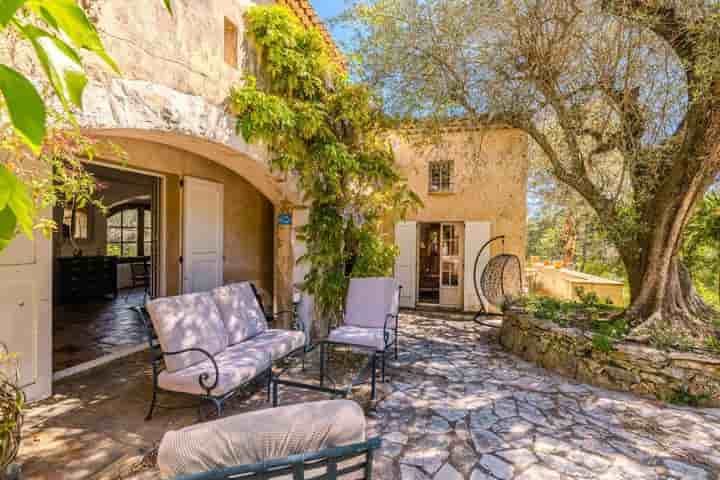 House for sale in 