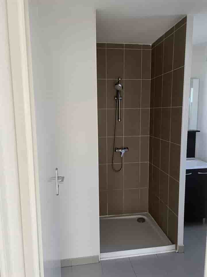 Apartment for sale in Lanton
