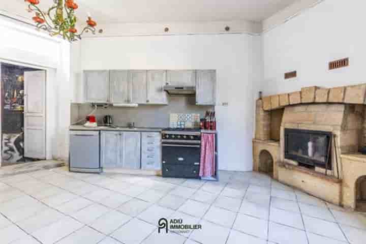 House for sale in Uzès