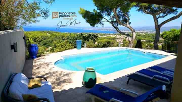 House for sale in Sanary-sur-Mer