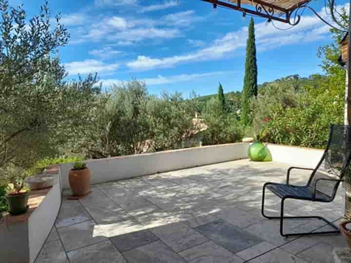 House for sale in Cotignac