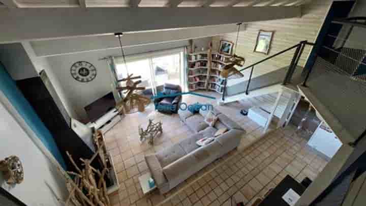 House for sale in Jonzac