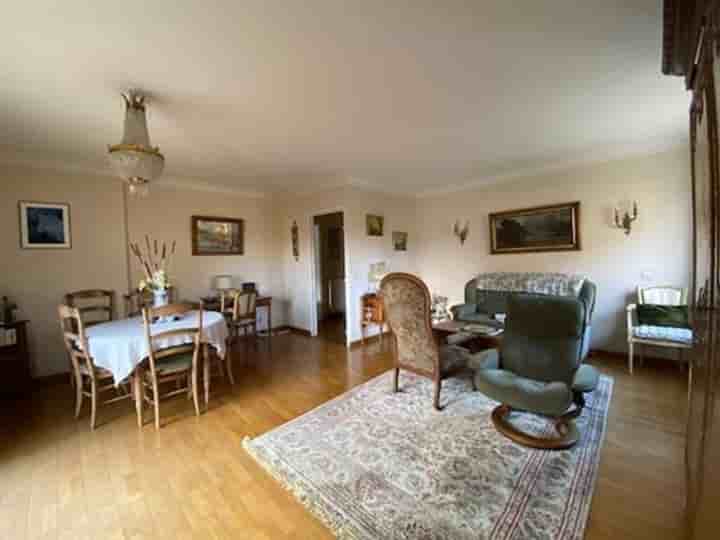 Apartment for sale in Caen