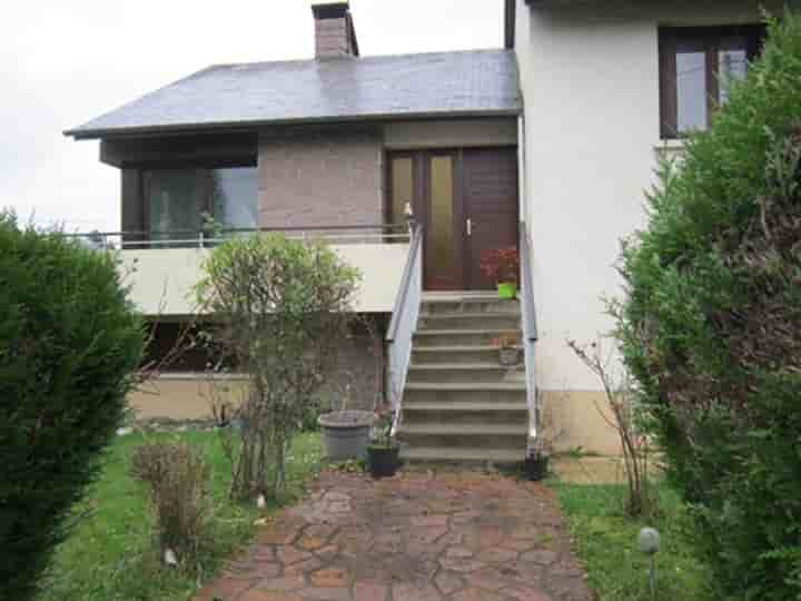 House for sale in Ussel