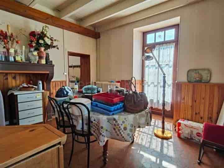 House for sale in Chaunay