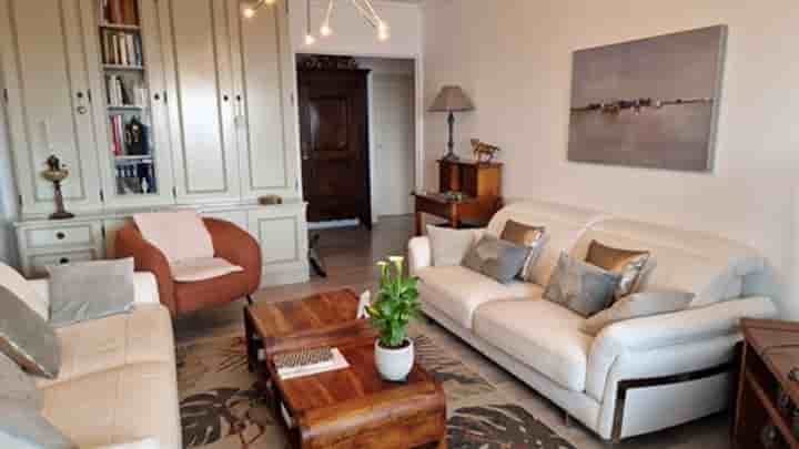 Apartment for sale in Nîmes