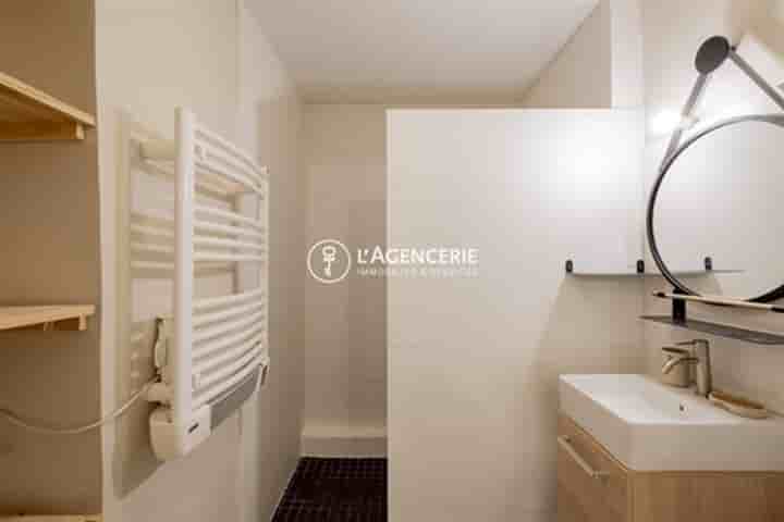 Apartment for sale in Bordeaux