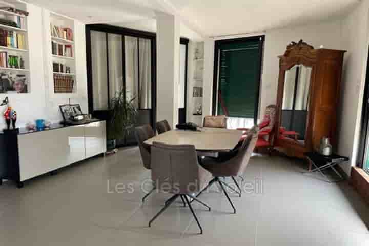 Apartment for sale in Toulon