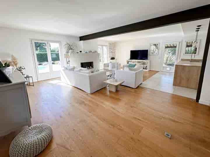 House for sale in Biot